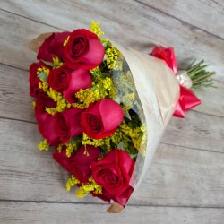Buquê Amor Proibido (20 Rosas Vermelhas) Buquê Amor Proibido (20 Rosas Vermelhas)